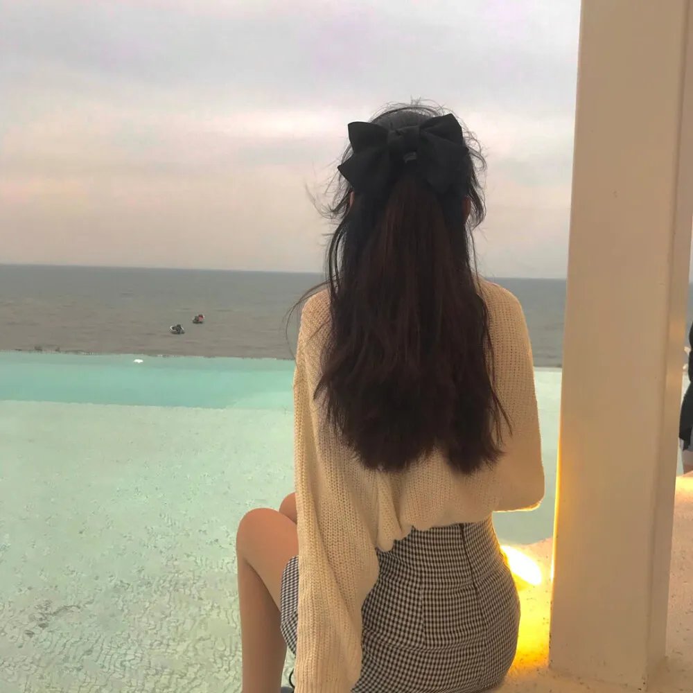 慕总太太又催您离婚了