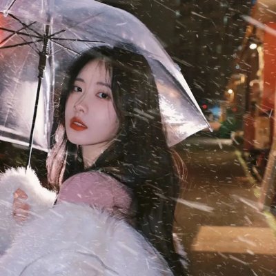 生后我和妹妹换了孩子